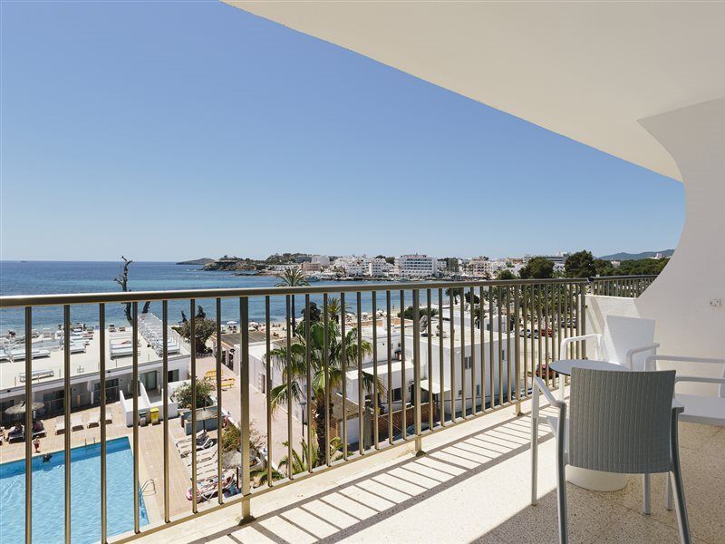 Leonardo Suites Hotel Ibiza Santa Eulalia Exterior foto